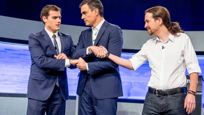 Sánchez, Rivera e Iglesias escenifican la pelea por el voto socialista y de la renovación