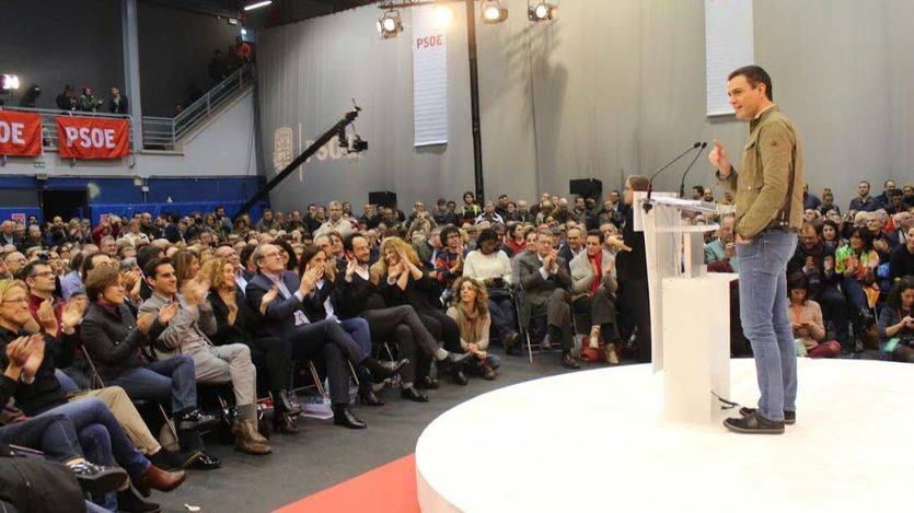 El candidato socialista en el acto de apertura de campaña celebrado en Getafe.