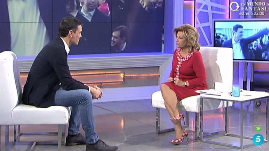 Pedro Sánchez, "un hijo de clase de media y un padre de clase media", también cumple con María Teresa Campos