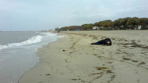 Otro terrible drama de los refugiados sacude a Europa para empezar el año: 21 muertos, incluidos 3 niños, en las costas de Turquía