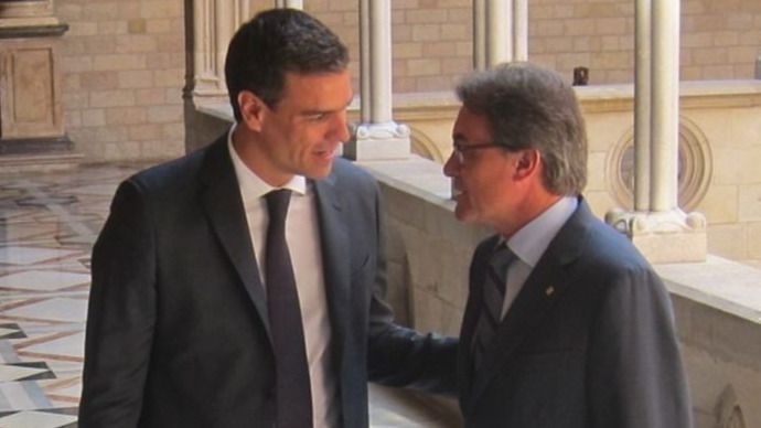¿Y si Artur Mas diera los votos suficientes a Sánchez para evitar a Rajoy de presidente?