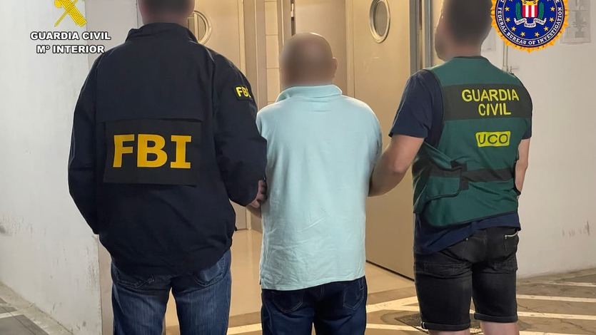 Detenciones de la Guardia Civil y el FBI