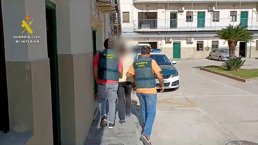 Detenidos por extorsión