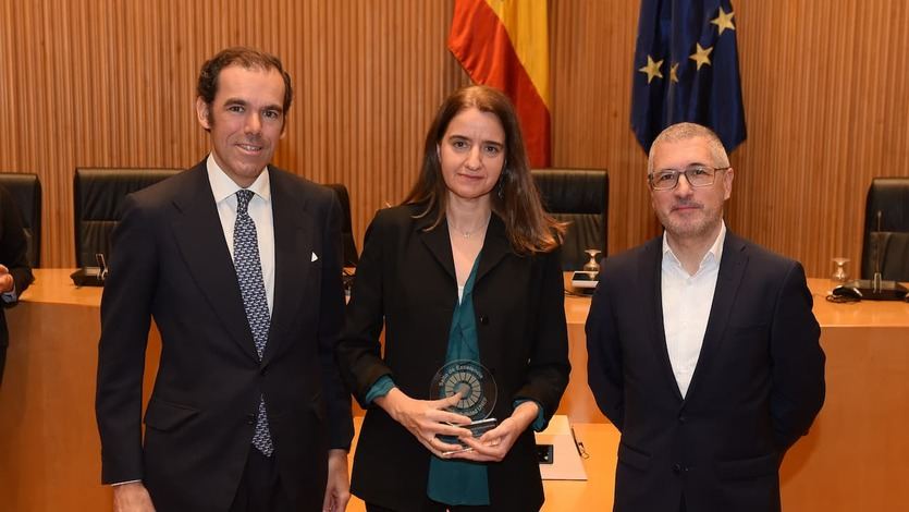 Benjumea, Álvarez y Morán hoy en la entrega del Sello