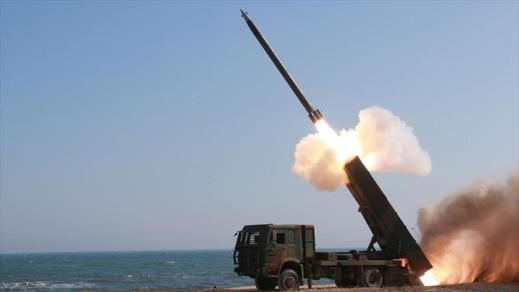 Así desafió Corea del Norte a Trump lanzando un misil balístico