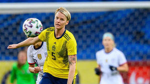 Las futbolistas suecas fueron obligadas a enseñar sus genitales para poder jugar un mundial