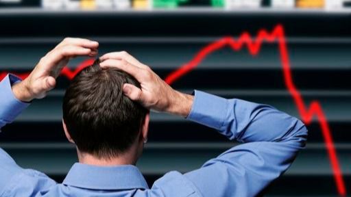 El Ibex cae cerca del 5% tras el 'espejismo' de la jornada anterior y vuelve a perder los 8.000