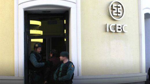 China, de nuevo en entredicho en España: registran la sede del banco ICBC por blanqueo y arrestan a su cúpula