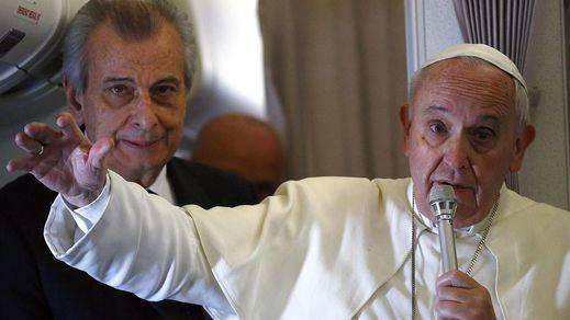 El Papa de la renovación da la campanada: abre la puerta al uso del anticonceptivo