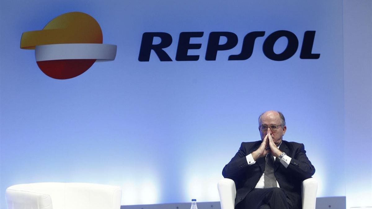 Repsol logra un beneficio neto ajustado de 1.860 millones y provisiona 2.957