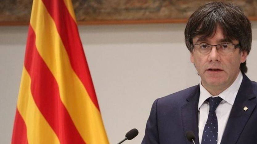 Puigdemont proclamará la independencia sólo si consigue 'más del 50%' de apoyos en una consulta