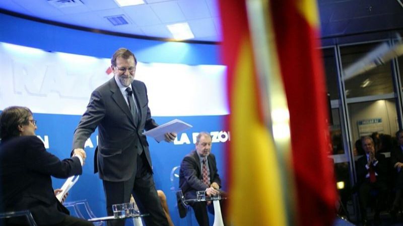 Rajoy explota contra el 'traidor' Rivera: "Agradecería que no me tomara el pelo"