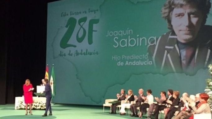 Sabina agradece en verso el título de Hijo 'pródigo' Predilecto de Andalucía