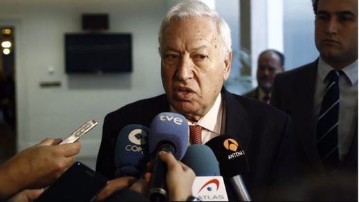 Margallo desmiente haber dado su visto bueno al pacto PSOE-Ciudadanos como afirmó Girauta
