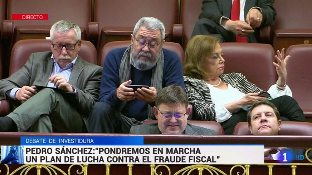 Debate de investidura en Twitter: Sánchez hace un discurso ‘a lo Ferrán Adrià’ y aburre a Toxo y Méndez