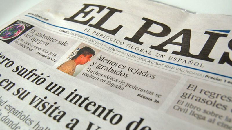 'El País' anuncia que seguirá publicando una edición impresa sólo "durante el tiempo que sea posible"