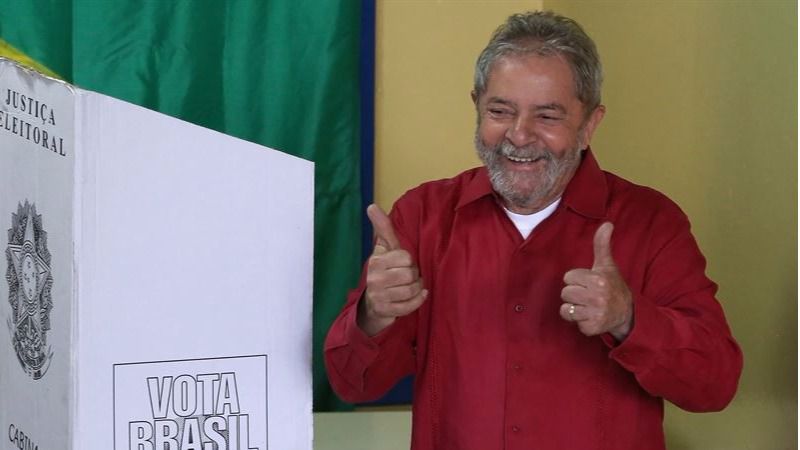 Lula da Silva, en libertad tras ser interrogado por corrupción