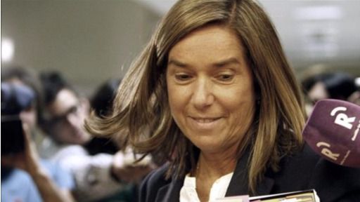 La ex ministra Ana Mato y otros 63 diputados cobrarán 2.813 euros al mes del 'paro' del Congreso
