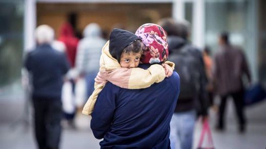 2.000 refugiados sirios logran cruzar de Grecia a Macedonia ante la amenaza de las 'devoluciones en caliente' a Turquía