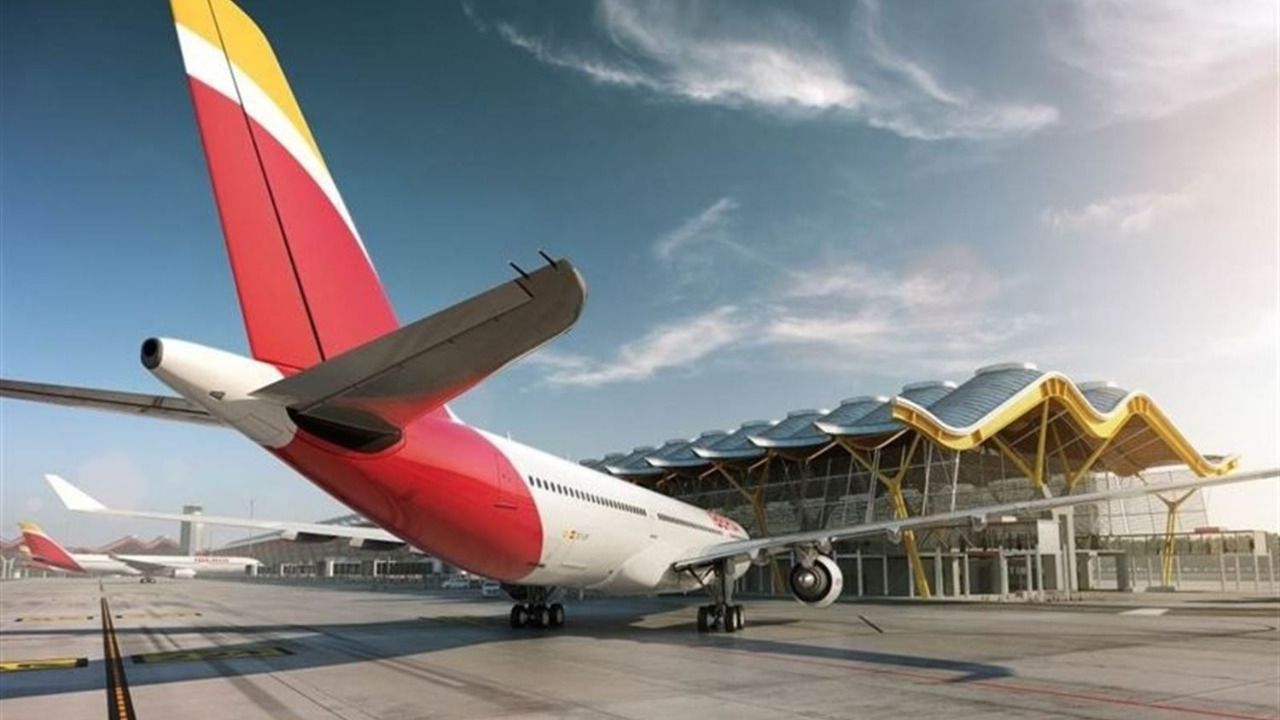 Iberia transportó en febrero más de 1,4 millones de pasajeros en el aeropuerto de Madrid
