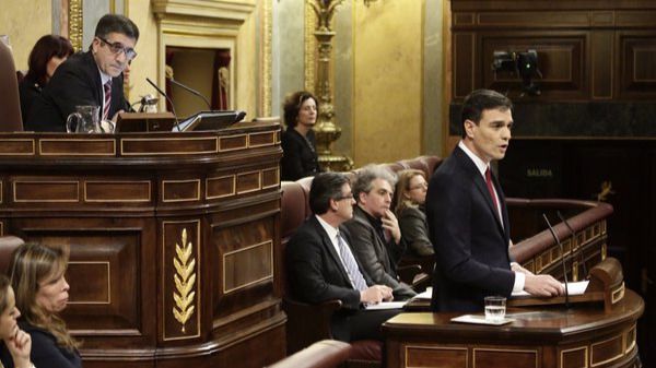 El PSOE amenaza con ir al Constitucional si el Gobierno rechaza someterse al control del Congreso