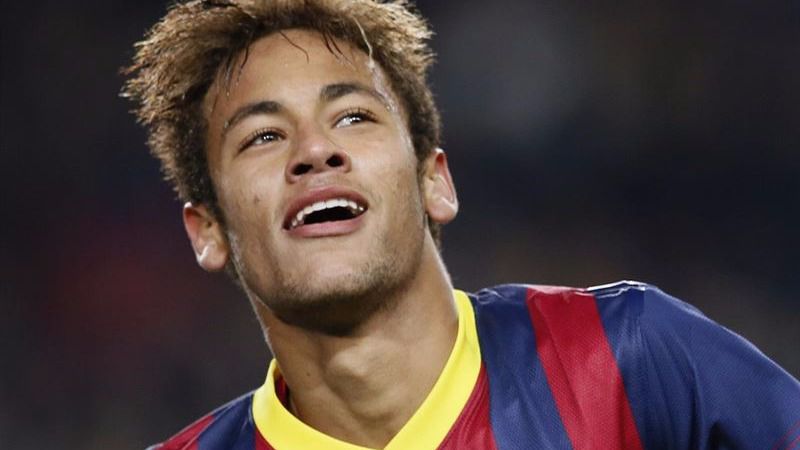 Neymar condenado a pagar 45 millones de euros por evasión fiscal en Brasil