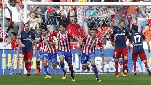 Los 'yogurines' se meriendan a un Atlético cansado y vulgar (2-1)