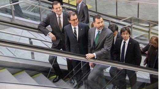Rajoy y Puigdemont coincidirán 'cara a cara' por primera vez en el homenaje a las víctimas de Germanwings