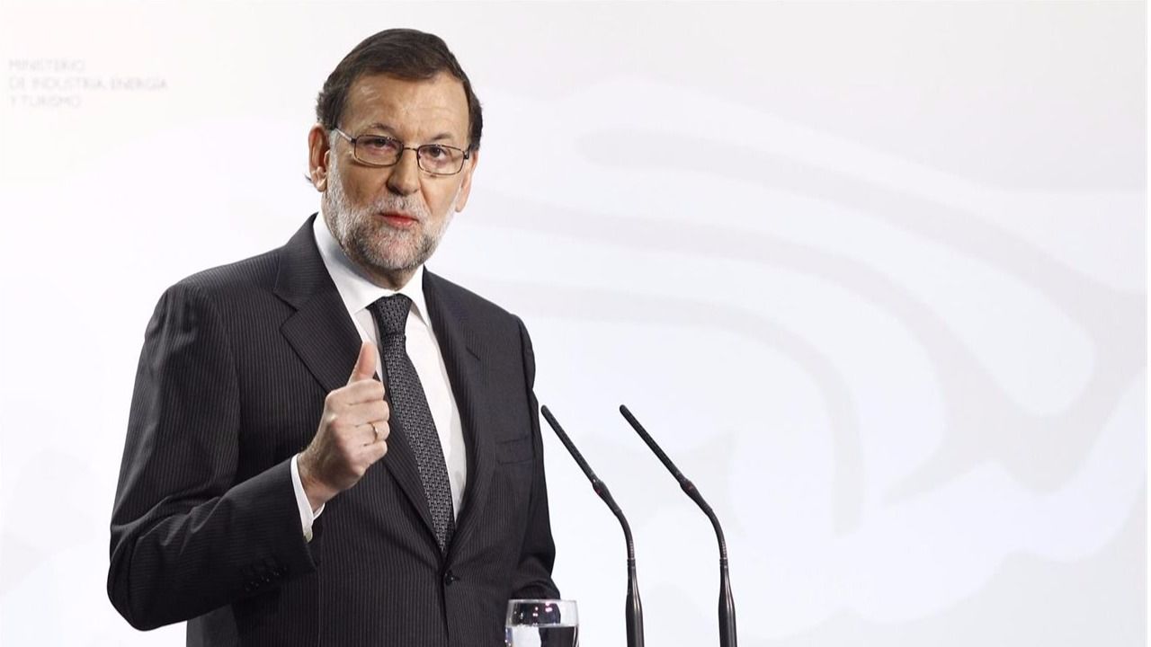 Rajoy expresa la solidaridad de España con las víctimas de los atentados y ofrece colaboración a Bélgica