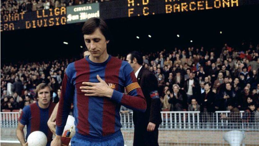 Socios y aficionados del Barça piden que el Camp Nou pase a llevar el nombre del fallecido Johan Cruyff