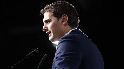 Ciudadanos dinamita la reunión a 3 con su postura extrema sobre las carteras ministeriales y la LOMCE