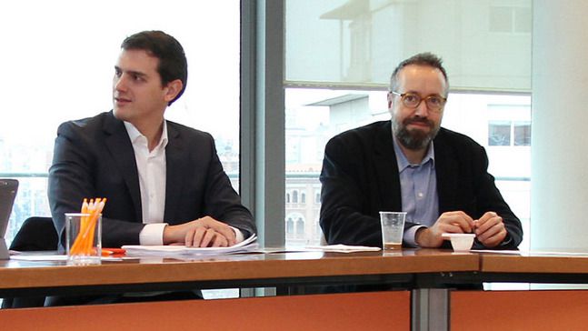 Ciudadanos se enroca: no pedirá aún ministerios pero tampoco cederá ante Podemos