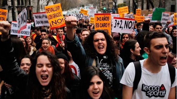 El PSOE calla ante la huelga de estudiantes que Podemos e IU apoyan y PP y Ciudadanos critican