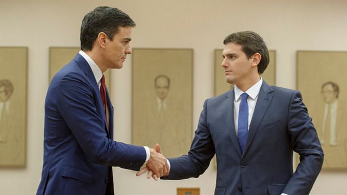 Las encuestas suben la presión sobre Sánchez e Iglesias en la recta final