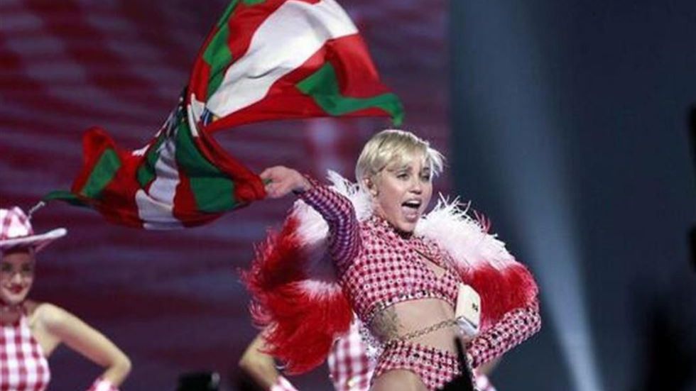 Eurovisión equipara la ikurriña a la bandera del Estado Islámico: censura increíble