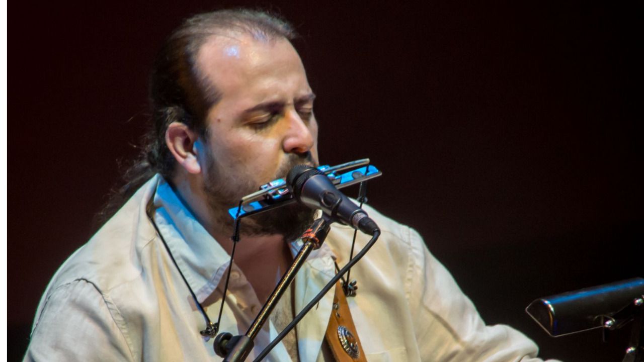 El polifacético Nacho González, un 'indie' de verdad, oficia en el Templo de la Música