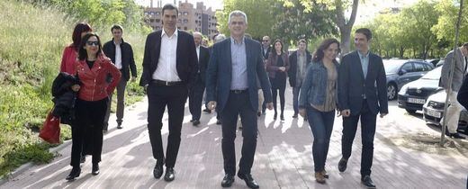 Susana Díaz 'proclama' hoy a Pedro Sánchez candidato del PSOE para escenificar una unidad en entredicho