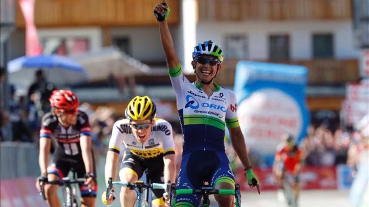 Vuelco total en el Giro: Nibali gana la etapa y Chaves se viste de rosa a costa de Kruijswijk