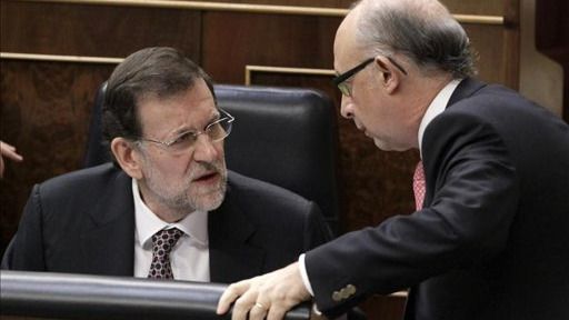 Y el Gobierno Rajoy sigue aumentando el déficit: las cuentas no le salen a Montoro