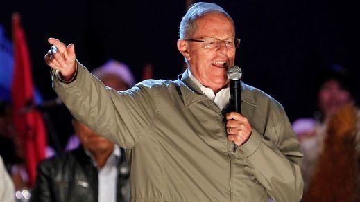 Elecciones Perú: Kuzynski se impone por un estrecho margen a Fujimori con el 79% escrutado