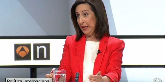Margarita Robles se desespera ante la nueva política de Bescansa, Arrimadas y Levy
