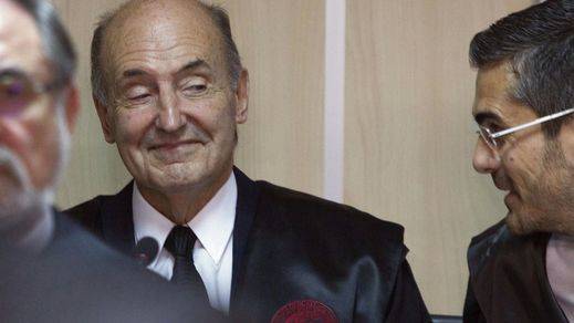 Roca intenta 'salvar' a la Casa Real del escándalo del chantaje de Manos Limpias en el Caso Nóos