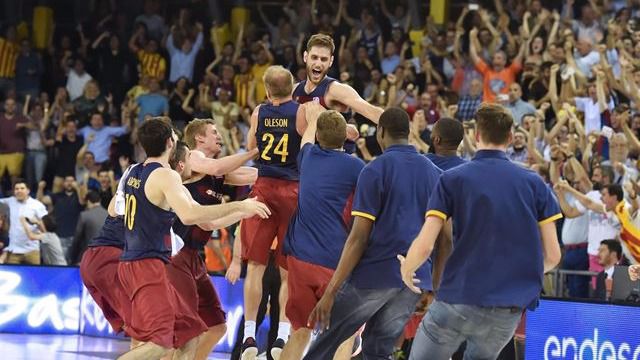 Final de la ACB: el Barça, aunque por la mínima, da primero al Madrid (100-99)