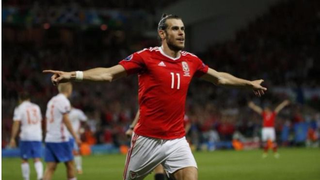 Eurocopa: Gales 'apaliza' a Rusia y se mete en octavos como primero de su grupo (3-0)