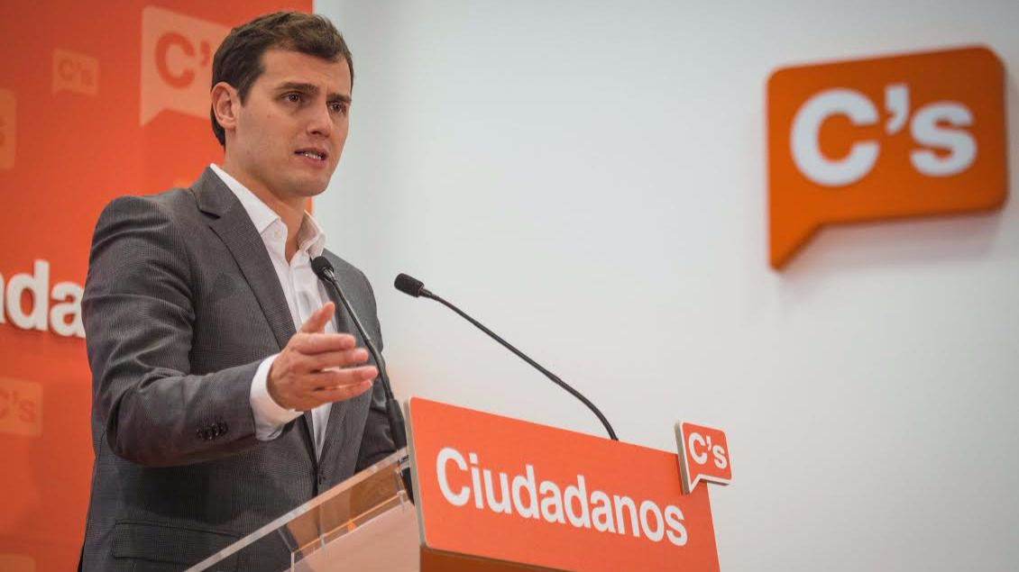 El aparato de Ciudadanos cierra filas con Rivera para mantener el rechazo a Rajoy