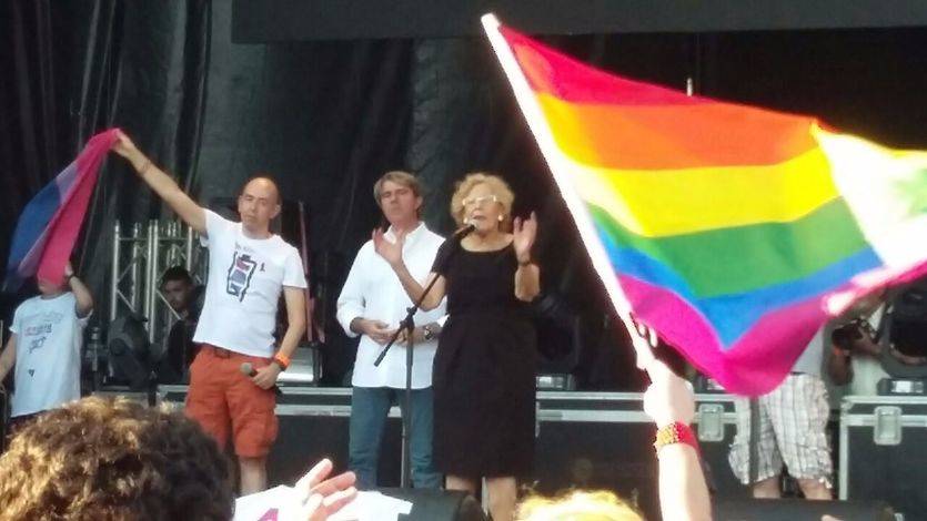 Manuela Carmena, 'la orgullosa alcaldesa del Orgullo más importante del mundo'