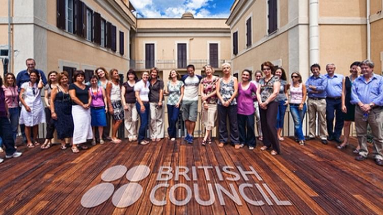 Daños colaterales del Brexit: Reino Unido tranquiliza a los estudiantes españoles