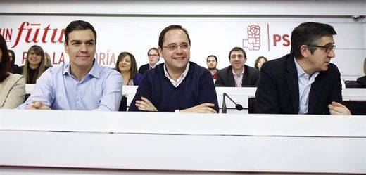 Sánchez compromete al PSOE 