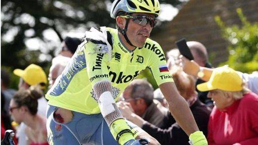 Contador abandona: 