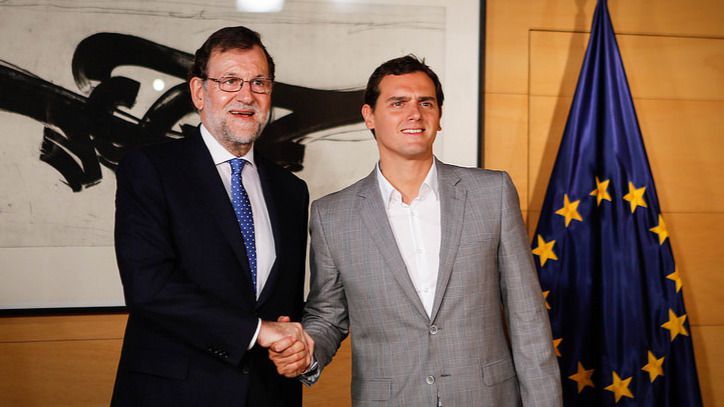 Rivera descarta el 'sí' a Rajoy pero contempla facilitar un Gobierno en minoría